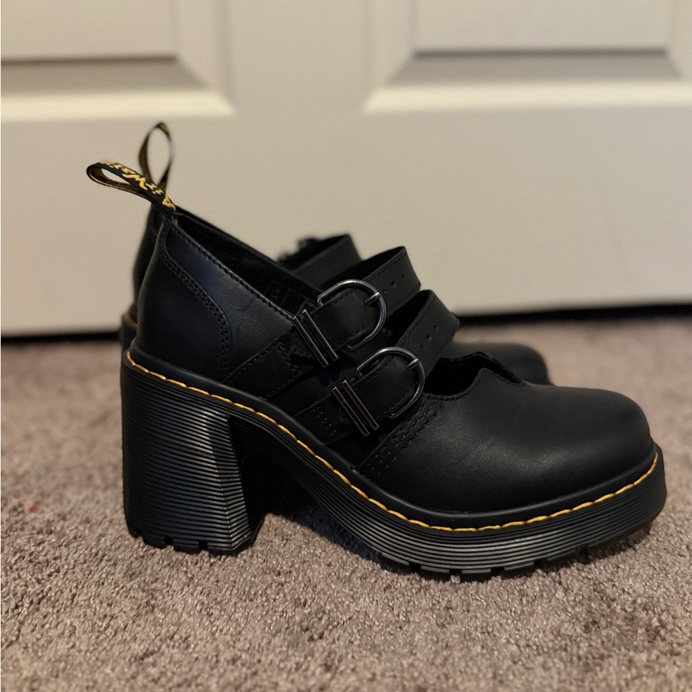 Dr Martens EVIEE SENDAL LEATHER HEELED SHOES - Picture 2 of 13